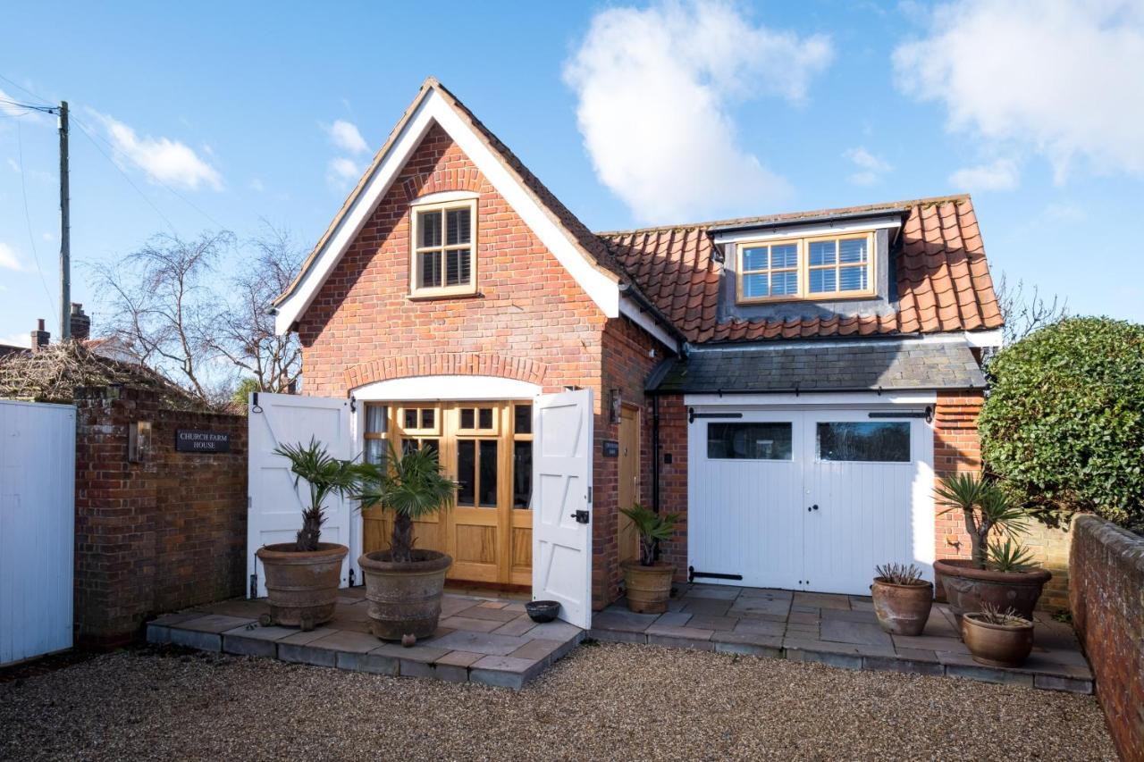 Church Farm Lodge Алдебург Екстериор снимка